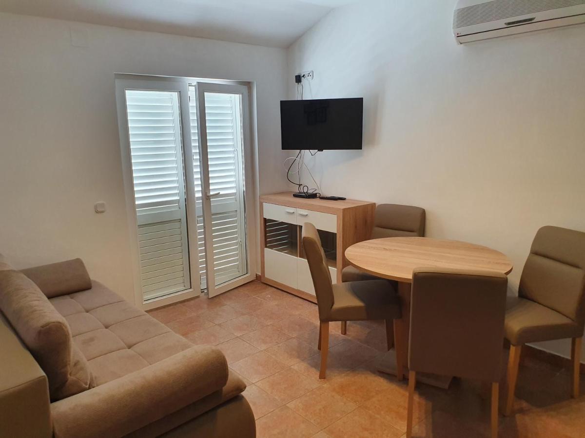 Apartments Costa Rica 오레비츠 외부 사진